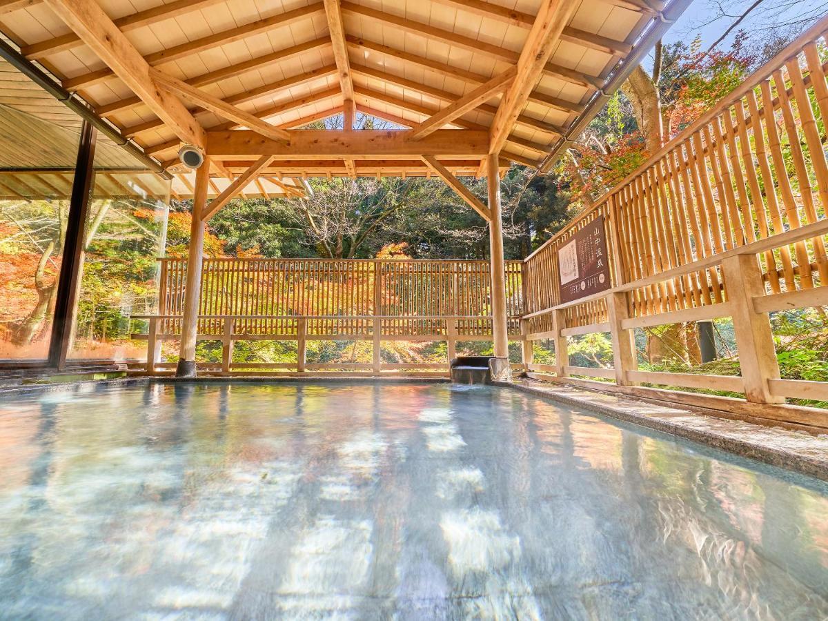 Ryokan Ooedo Onsen Monogatari Premium Yoshinoya Irokuen Kaga (Ishikawa)