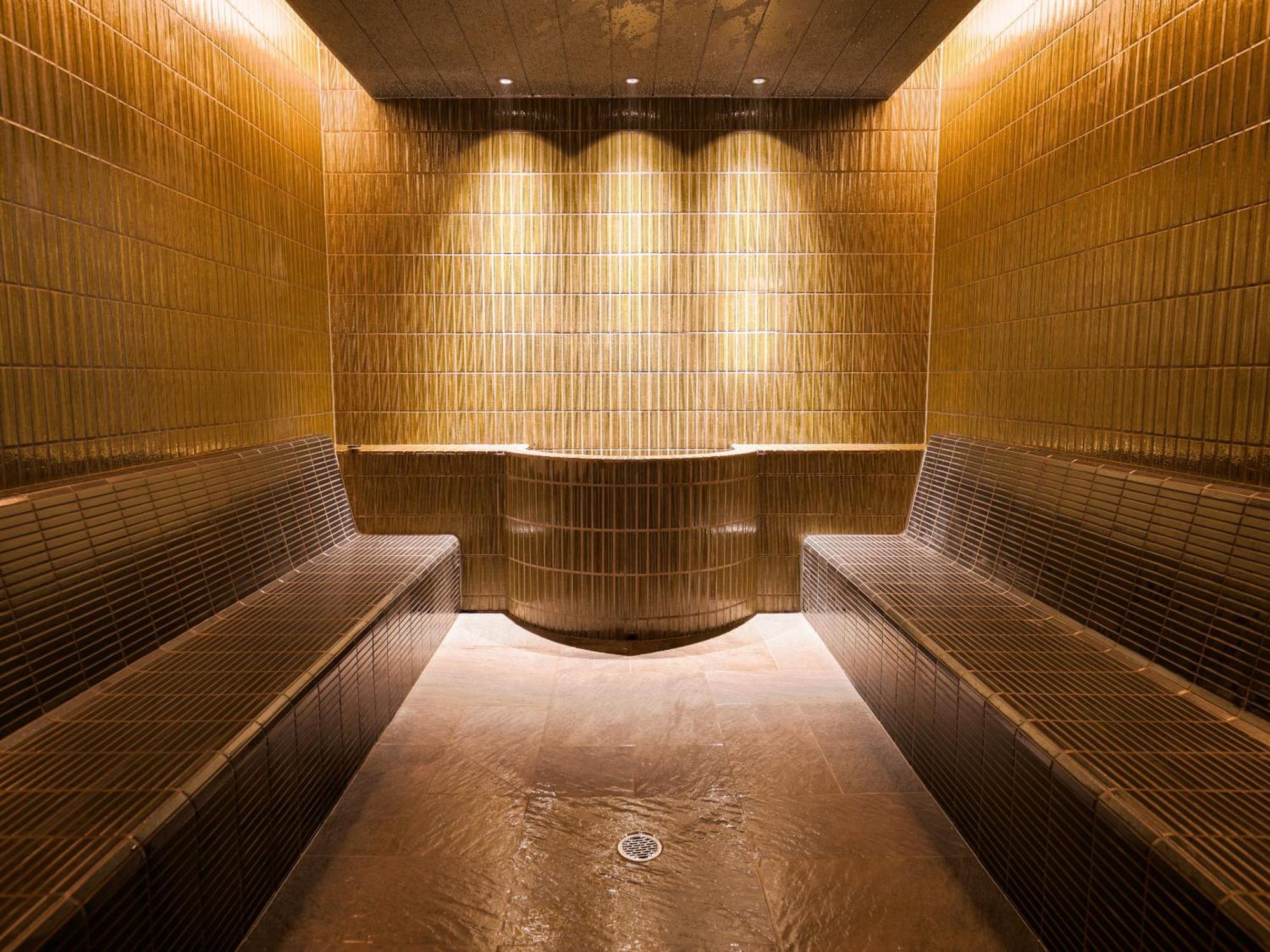 Ooedo Onsen Monogatari Premium Yoshinoya Irokuen 3* Kaga (Ishikawa)