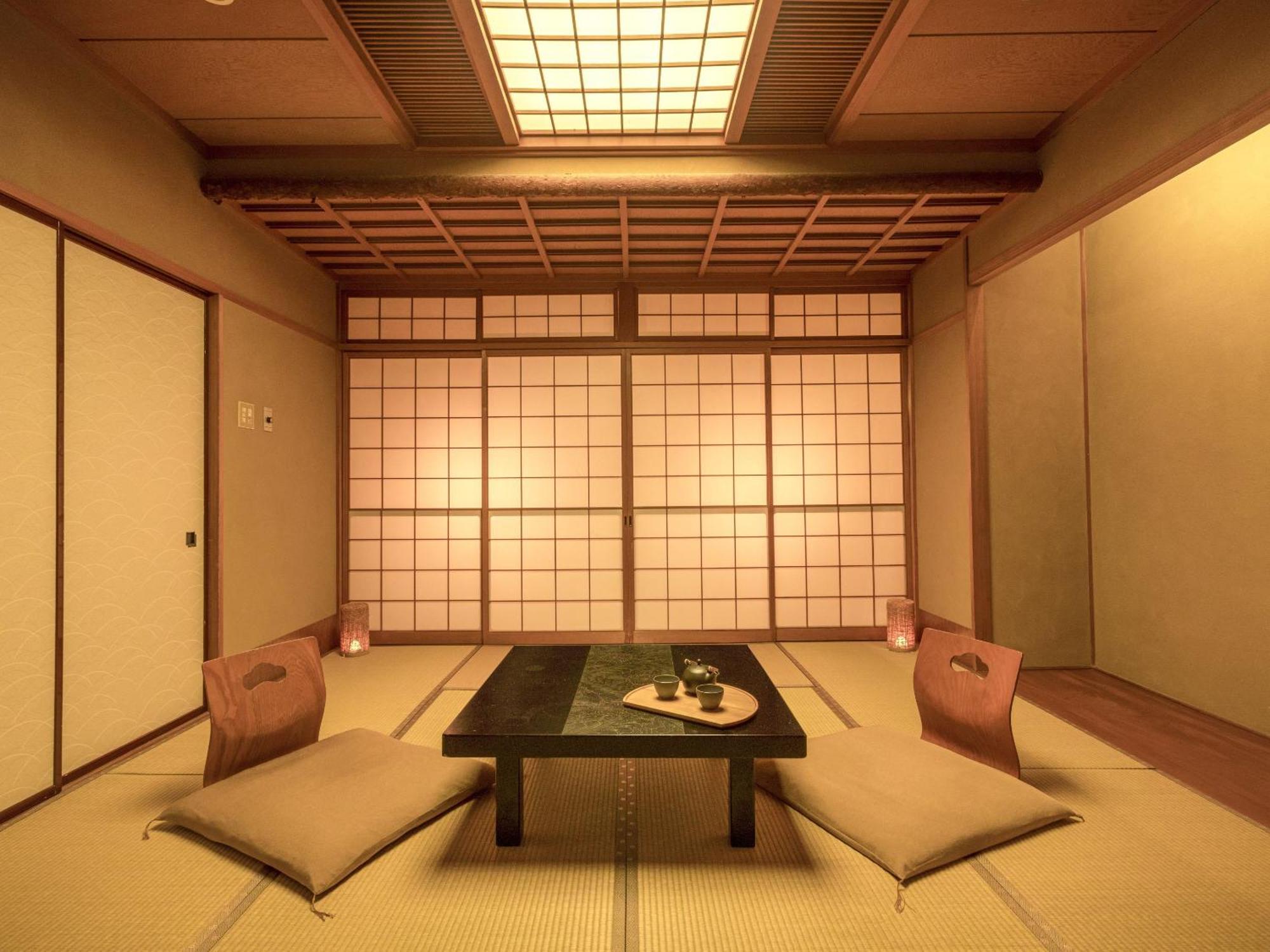 传统日式旅馆 Ooedo Onsen Monogatari Premium Yoshinoya Irokuen 加贺