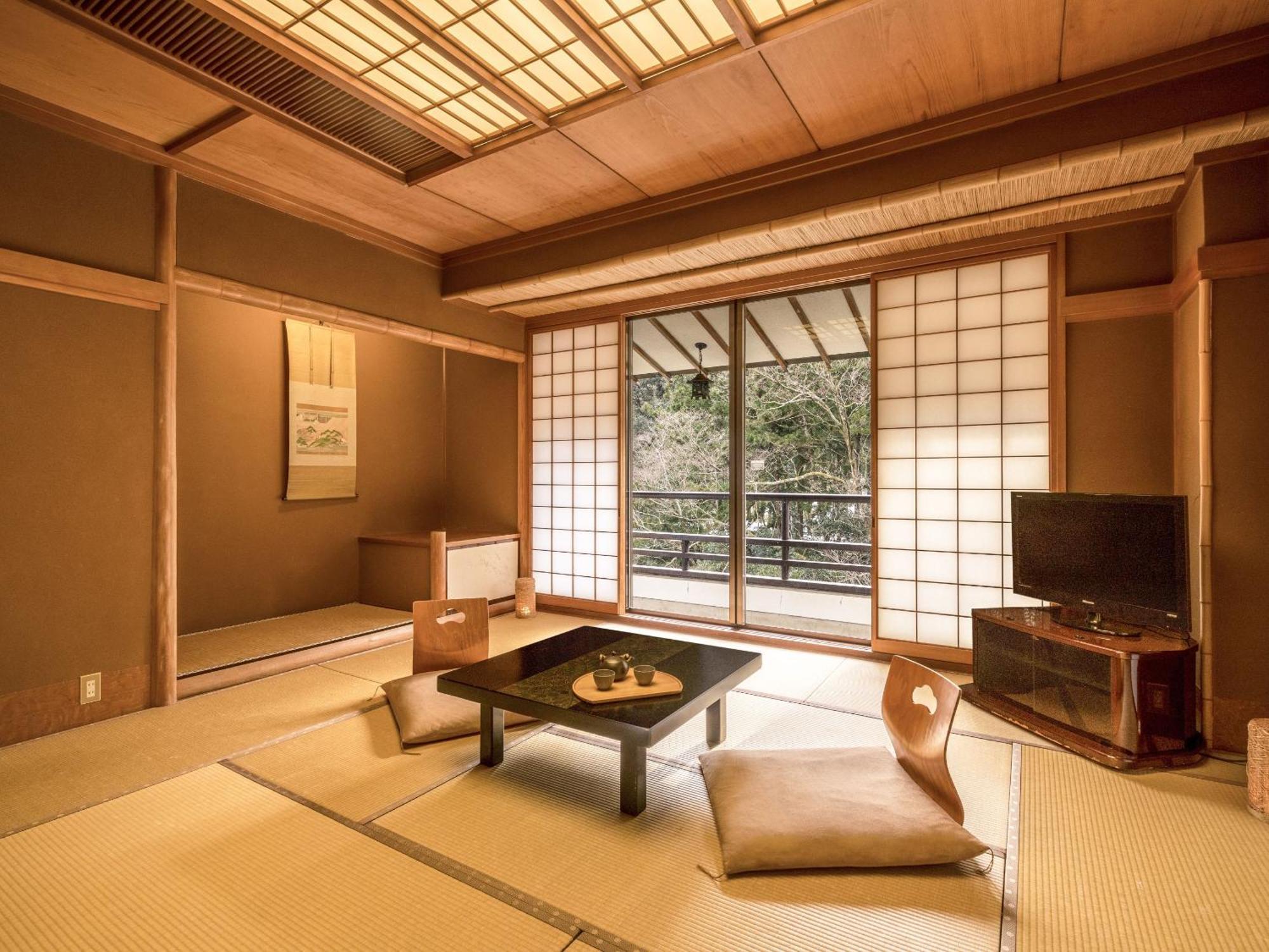 Ooedo Onsen Monogatari Premium Yoshinoya Irokuen