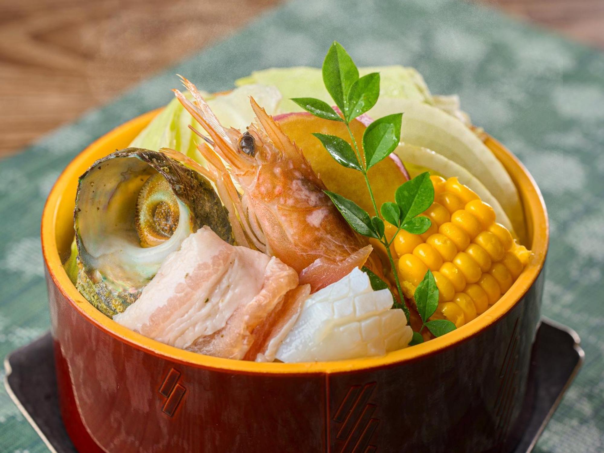 Ooedo Onsen Monogatari Premium Yoshinoya Irokuen Ryokan