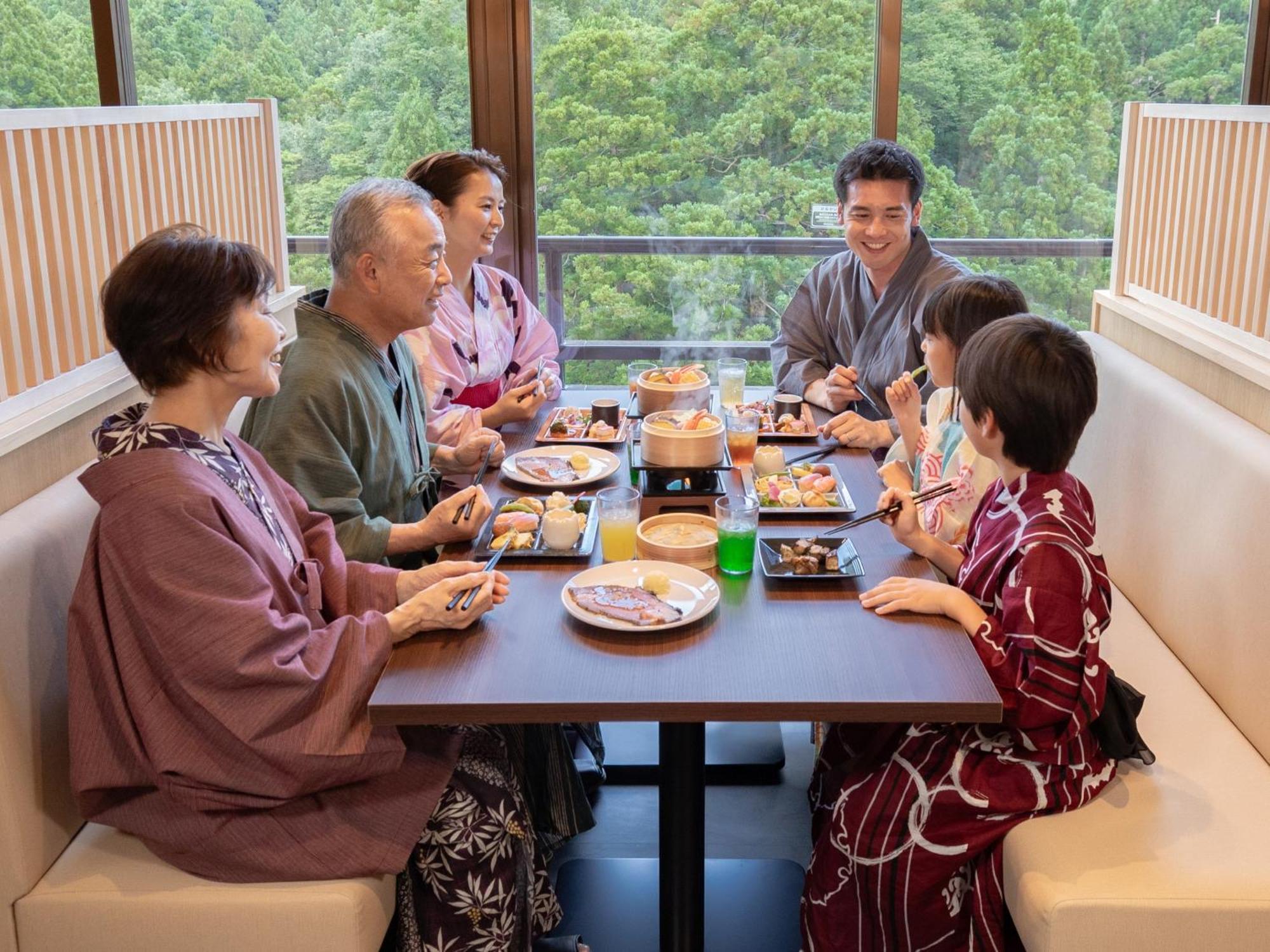 Ooedo Onsen Monogatari Premium Yoshinoya Irokuen Ryokan