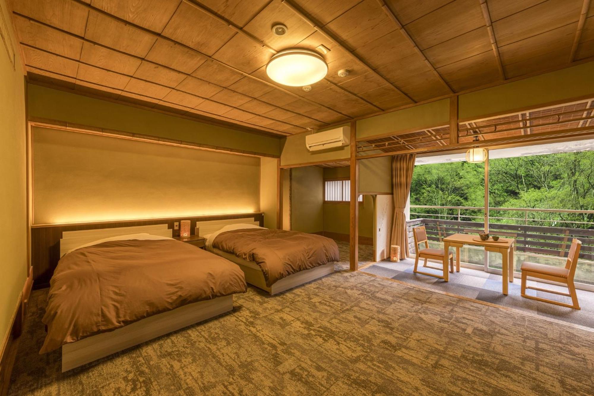 传统日式旅馆 Ooedo Onsen Monogatari Premium Yoshinoya Irokuen 加贺