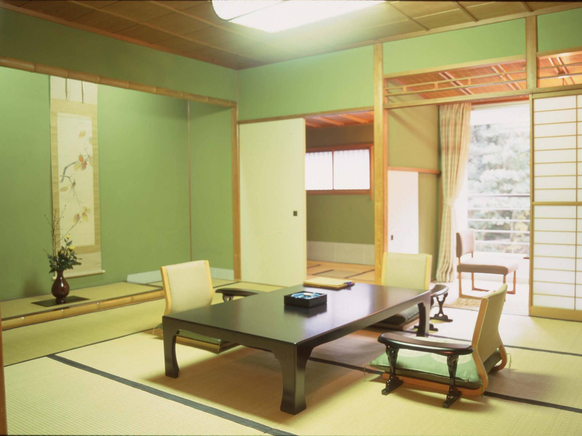 Ooedo Onsen Monogatari Premium Yoshinoya Irokuen